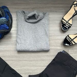 Women’s Grey Turtleneck Sweater/ apt.9 - Large